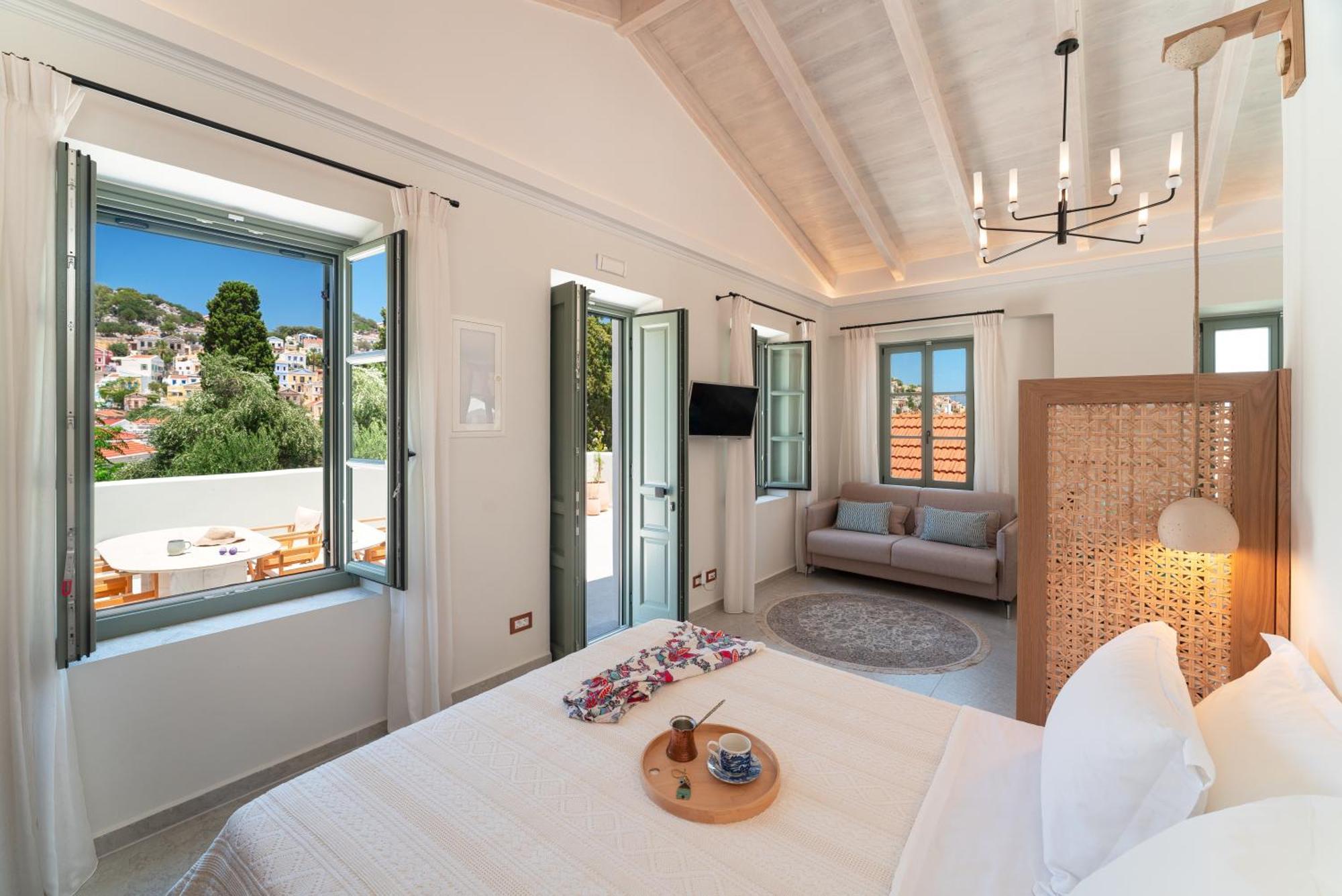 Nisomar Suites Đảo Sými Ngoại thất bức ảnh